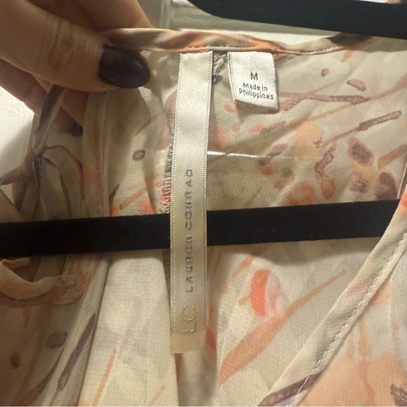 LC Lauren Conrad Cream and Orange Floral Blouse - Picture 5 of 5